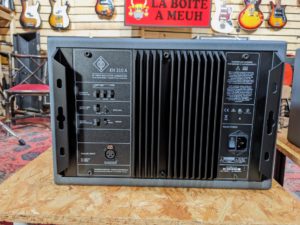 studio-la-boite-a-meuh-monitoring-neumann-kh310A-arriere