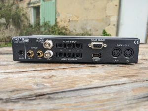 studio-la-boite-a-meuh-rme-HDSP-digiface-derriere