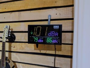 studio-la-boite-a-meuh-amix-aff17