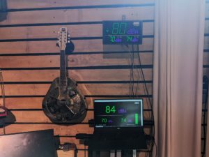 studio-la-boite-a-meuh-amix-aff17-duplication-affichage