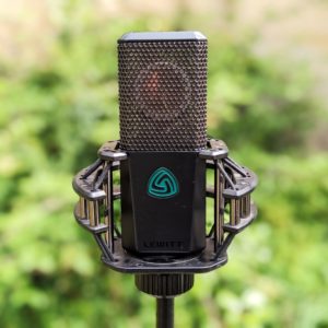 studio-la-boite-a-meuh-lewitt-lct-640