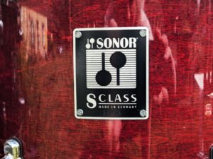 studio-la-boite-a-meuh-sonor-s-class-pro-badge