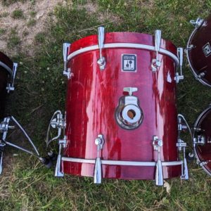 studio-la-boite-a-meuh-sonor-s-class-pro-fixation-bras-de-tom-sur-grosse-caisse