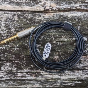 studio-la-boite-a-meuh-yamahiko-piano-cable-r