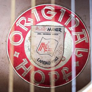 studio-la-boite-a-meuh-parlor-hopf-etiquette