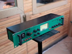 studio-la-boite-a-meuh-joemeek-vc1