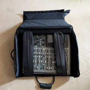 studio-la-boite-a-meuh-x32-compact-en-mixerbag