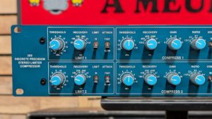 studio-la-boite-a-meuh-behringer-369-kt