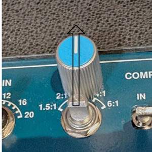 studio-la-boite-a-meuh-boutons-369KT-pointeur