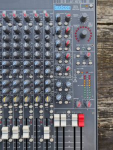 studio-la-boite-a-meuh-Spirit-FX16