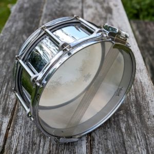 studio-la-boite-a-meuh-pearl-free-floating-steel