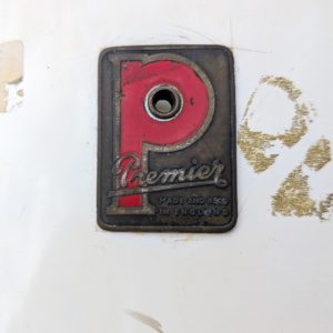 studio-la-boite-a-meuh-premier-super-ace-badge