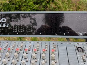 Studio-la-boite-a-meuh-tac-bullet-bandeau