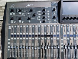 studio-la-boite-a-meuh-behringer-x32