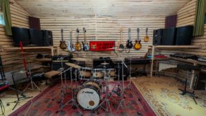 studio-la-boite-a-meuh-turbosound-Nuq-15