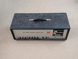 studio-la-boite-a-meuh-carlsbro-tc-100-dessus