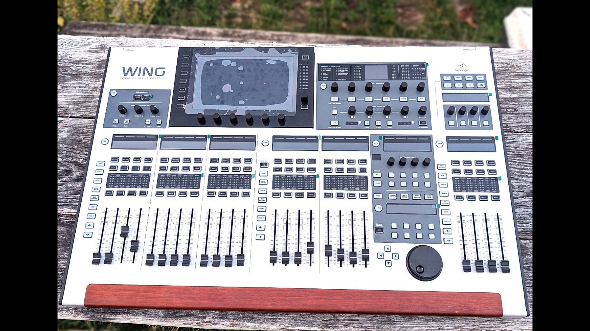 studio-la-boite-a-meuh-behringer-wing