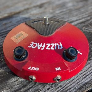 studio-la-boite-a-meuh-axis-fuzz-roger-mayer-boitier-fuzz-face