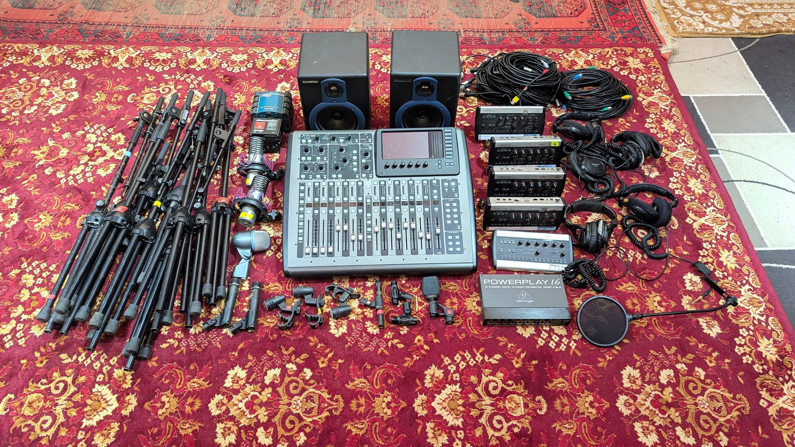 studio-la-boite-a-meuh-pack enrergistrement- maquette-a-louer