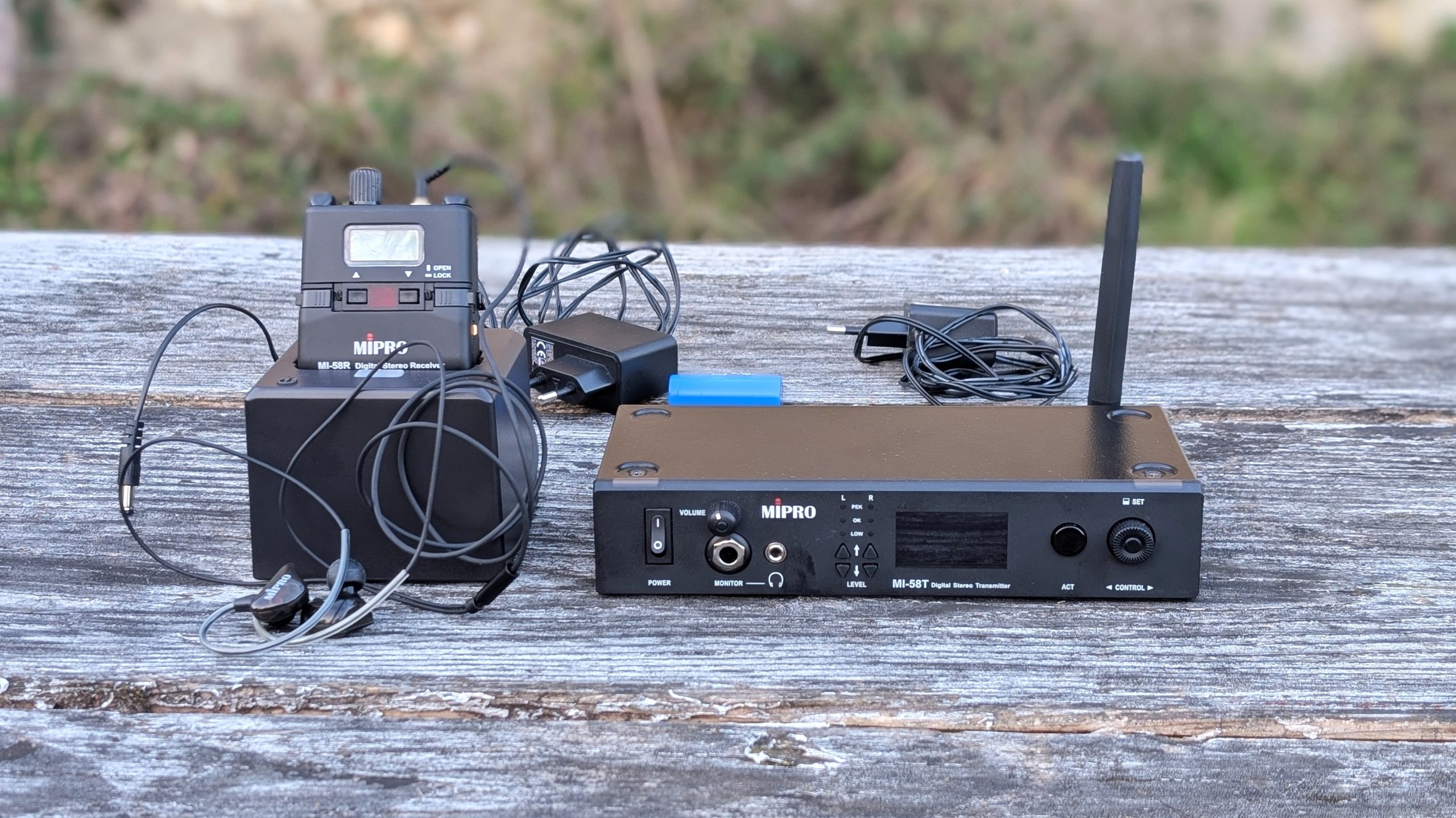 studio-la-boite-a-meuh-mipro-mi-58-rt