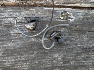 studio-la-boite-a-meuh-mipro-e-8s