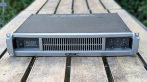 studio-la-boite-a-meuh-qsc-plx-3102