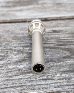 studio-la-boite-a-meuh-akg-d190e