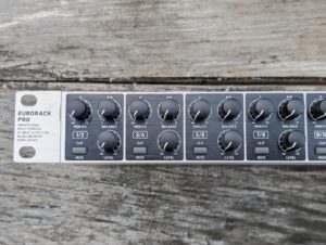 studio-la-boite-a-meuh-behringer-rx1602